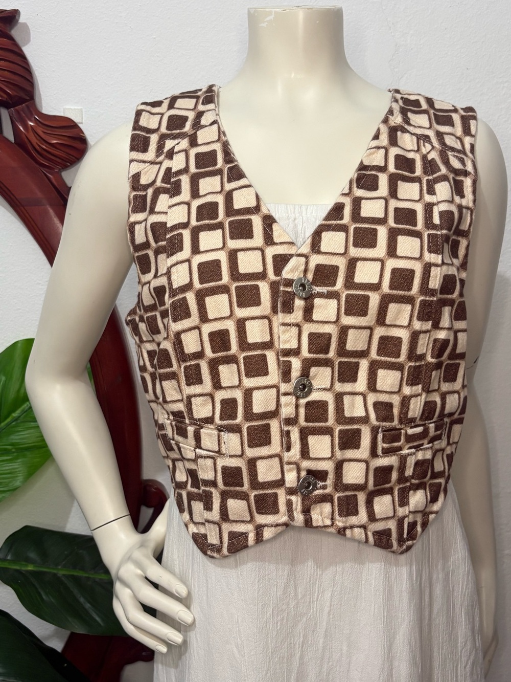 Ragged Jeans Brown and Tan Geometric Pattern Women's Cotton Button Front Vest